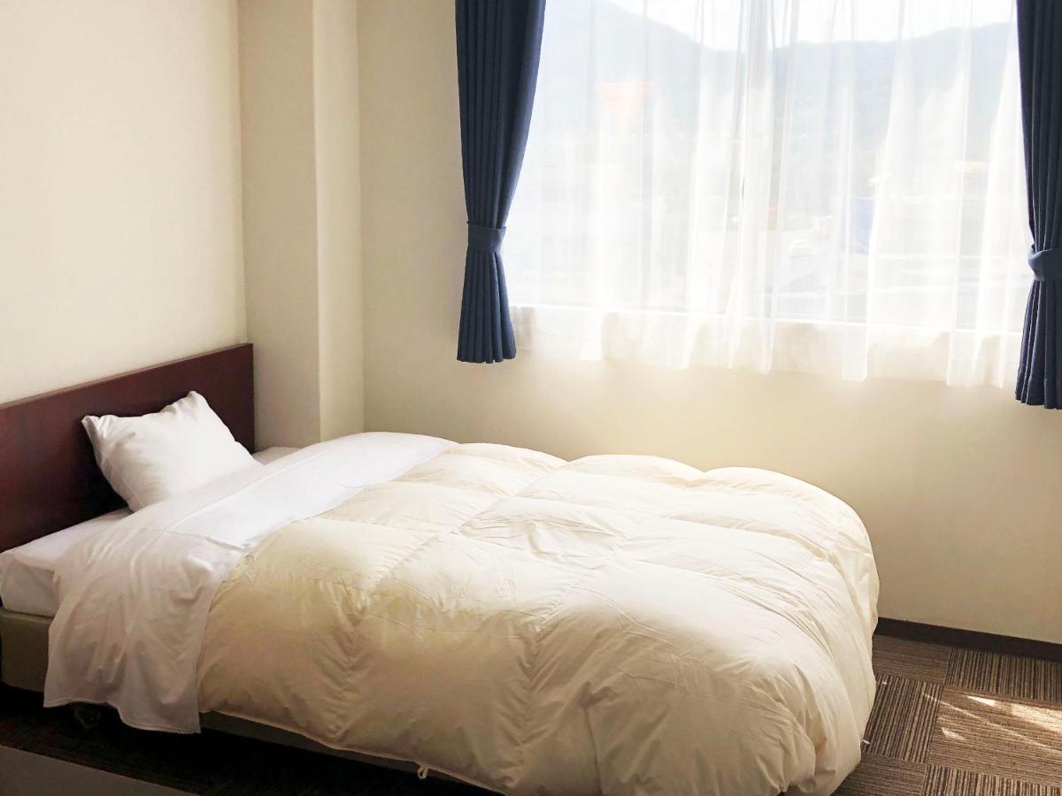 Business Hotel Fujimi Fujiyoshida Eksteriør bilde
